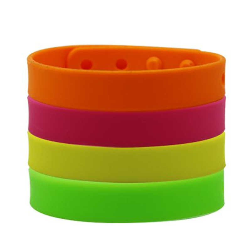 Silicone anti mosquito bracelet